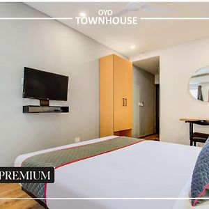Townhouse Netaji Road